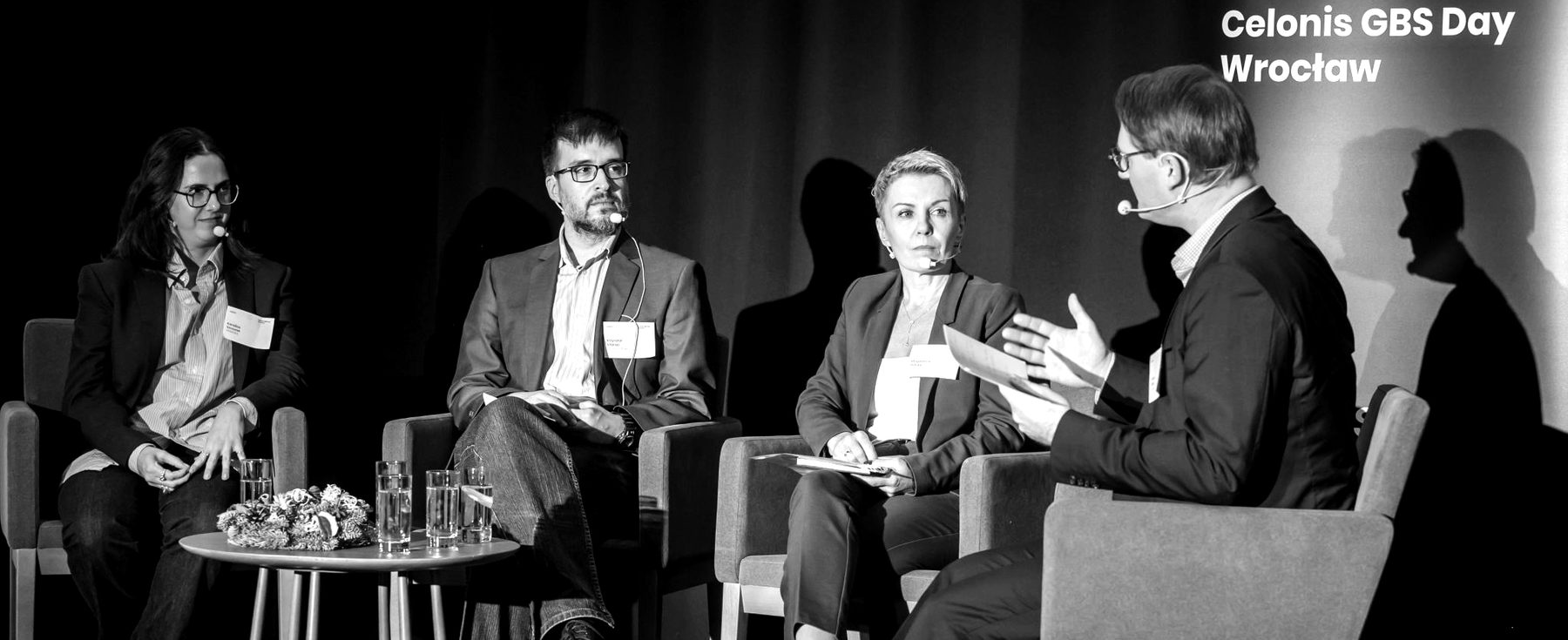 Doc&nbsp;T im Panelgespräch auf der Bühne